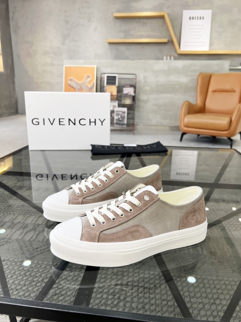 Givenchy Sneakers